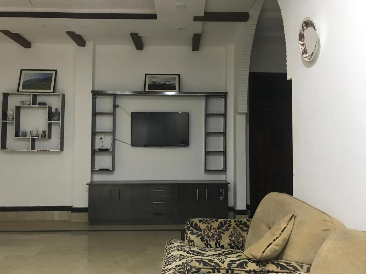 Swat Hill View Resort-Only For Families Saidu Sharif Ngoại thất bức ảnh