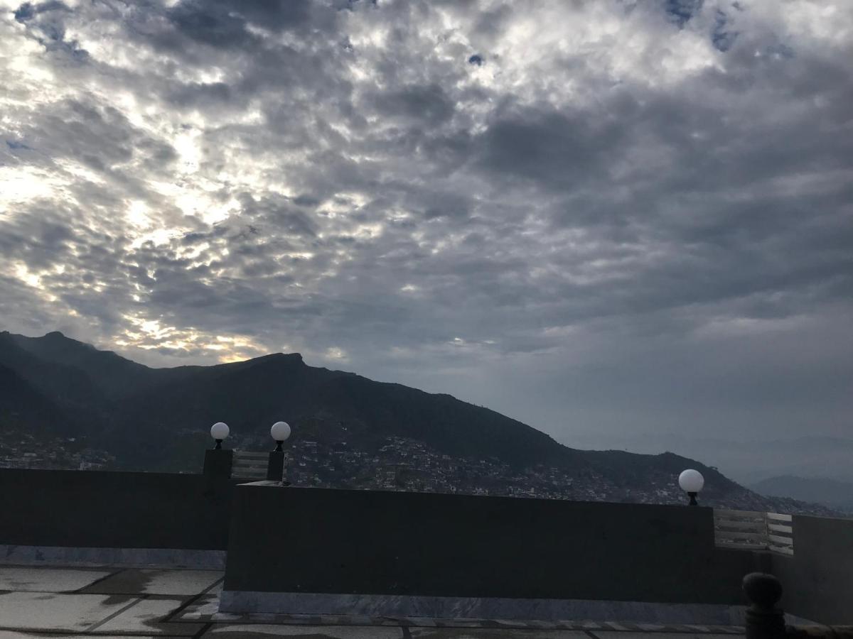 Swat Hill View Resort-Only For Families Saidu Sharif Ngoại thất bức ảnh
