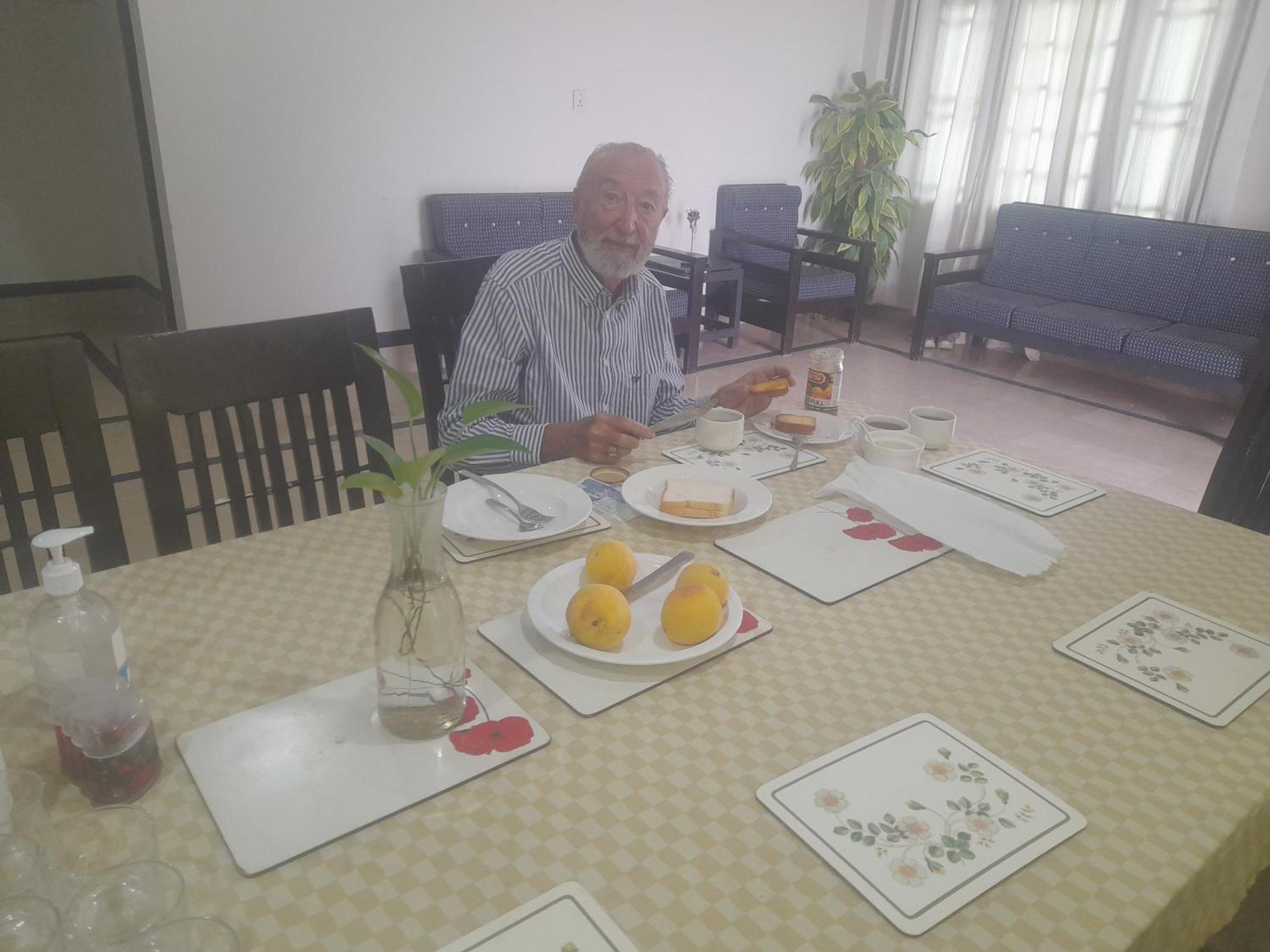 Swat Hill View Resort-Only For Families Saidu Sharif Ngoại thất bức ảnh